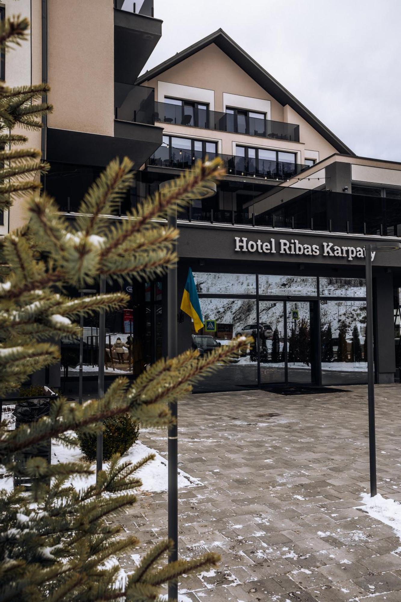 Ribas Karpaty Hotel Bukovel Exterior foto