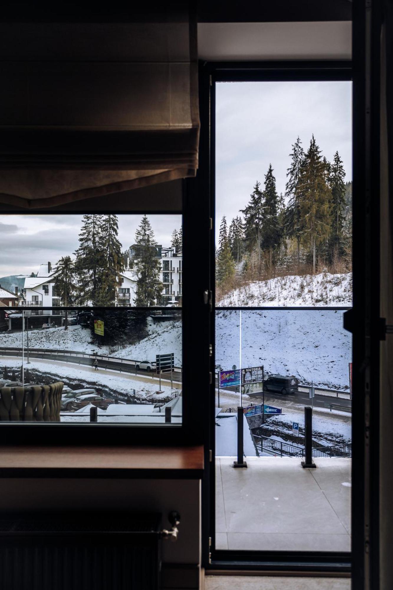 Ribas Karpaty Hotel Bukovel Exterior foto