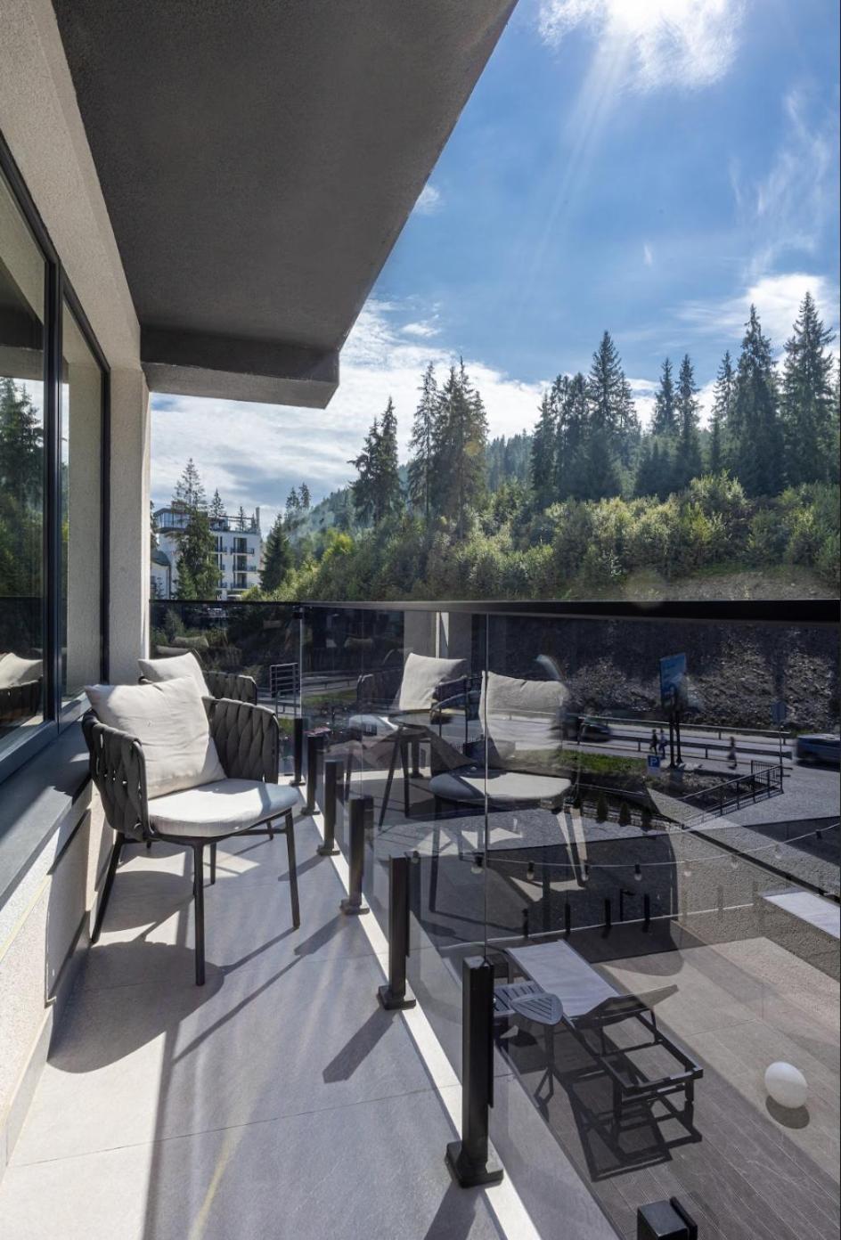 Ribas Karpaty Hotel Bukovel Exterior foto
